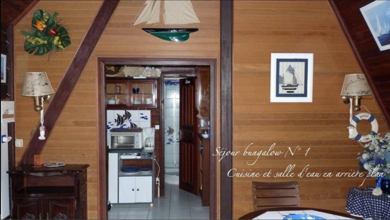 Les bungalows de la plage Trinité  Extérieur photo