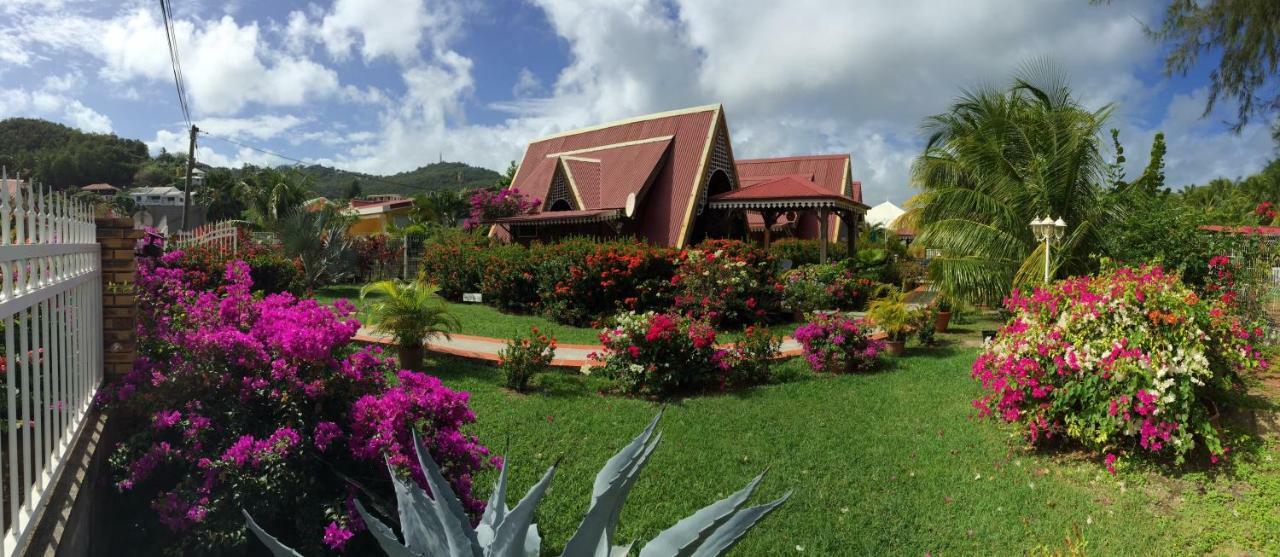 Les bungalows de la plage Trinité  Extérieur photo